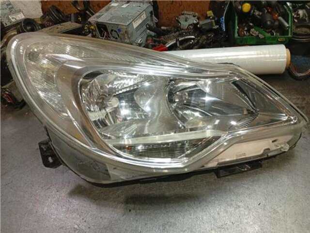 Faro Derecho Opel Corsa 1.2 CMON [1.2 LTR. - 63 KW CAT (A 12 XER - LDC)]