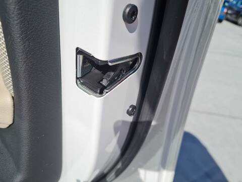 Cerradura Puerta Delantera Derecha Bmw Serie 3 315 320D LUXURY LINE 190CV 140KW