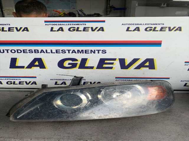 Faro Izquierdo Nissan Almera 2.2 DI 110CV