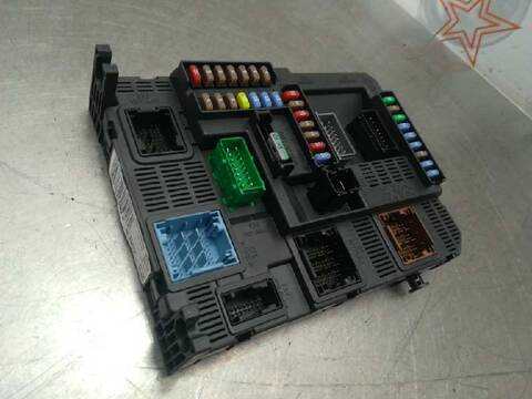 Caja Reles Fusibles Citroen C4 G CACTUS FEEL