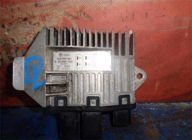 Foto 2ª: Caja Reles Fusibles Audi A2 1.4 [1.4 LTR. - 55 KW 16V] [AMF]