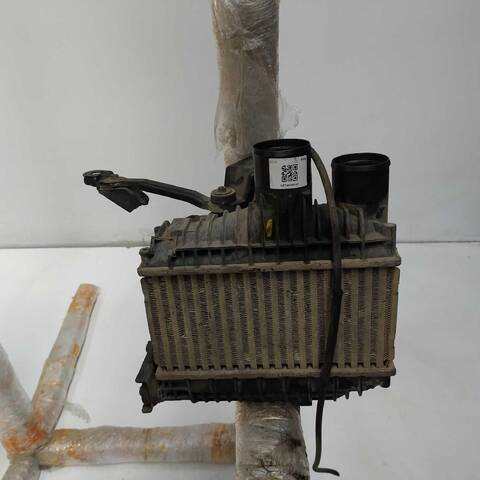 Intercooler Toyota Verso 2.0 D-4D CUR10_ CUR10R)