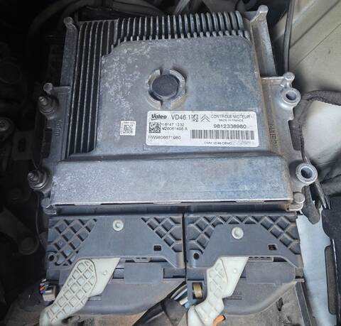Centralita Motor ECU Citroen C4 HNS PICASSO