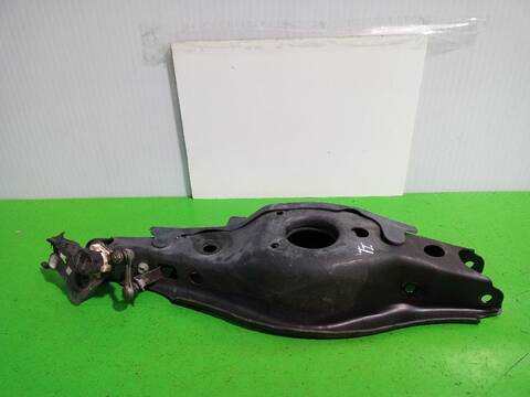 Brazo Suspension Trasero Izquierdo Toyota Auris HYBRID FEEL EDITION 136CV