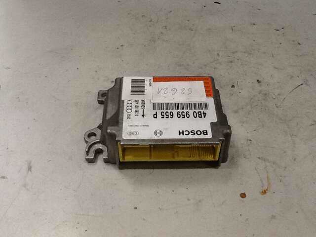 Foto 2ª: Centralita Airbag Audi A6 2.4 AVANT BERLINA 0CV [BDV] (2003)