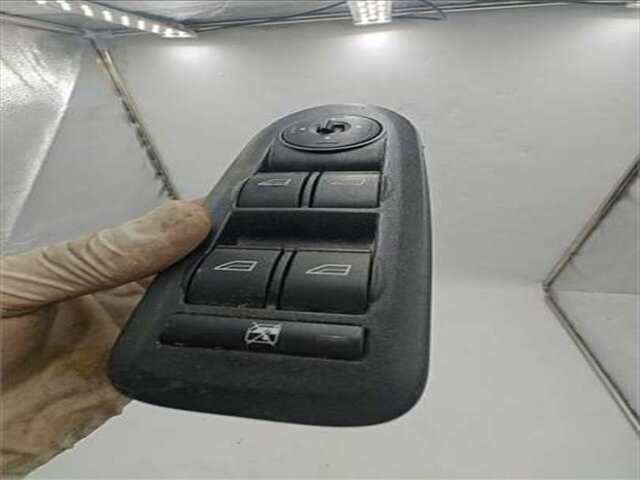 Botonera Elevalunas Ford C Max 2.0 TITANIUM [2.0 LTR. - 100 KW TDCI CAT] (CB3)(2007 _2010)