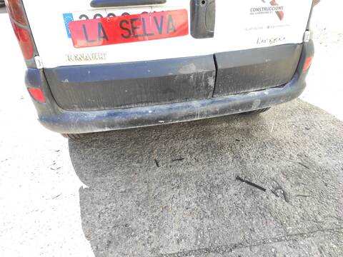 Paragolpes Trasero Renault Kangoo F8Q630