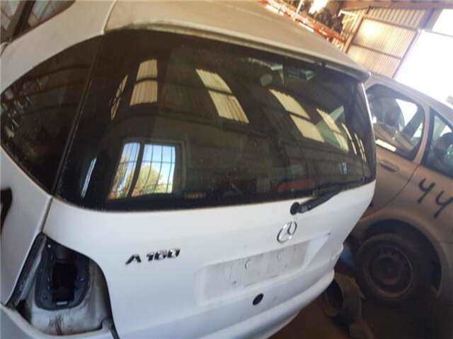 Portón Mercedes Clase A 140 1.6 160 (168.033) [1.6 LTR. - 75 KW CAT]