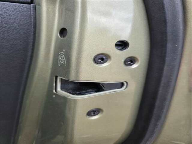 Cerradura Puerta Trasera Derecha Ford Kuga T8MA