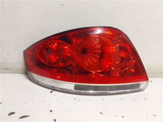Piloto Trasero Izquierdo Fiat Linea 1.3 D MULTIJET