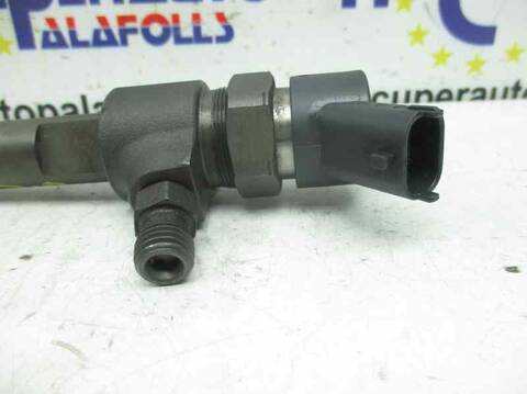 Foto 3ª: Inyectores Fiat Stilo 192A1000 (2002)