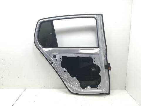 Foto 2ª: Puerta Trasera Izquierda Volkswagen Golf CAY (2012)