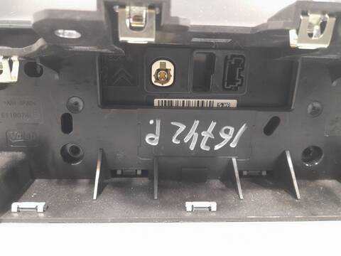 Foto 3ª: Sistema GPS Peugeot 208 E-208 136CV 100KW [ZK01] (2020)