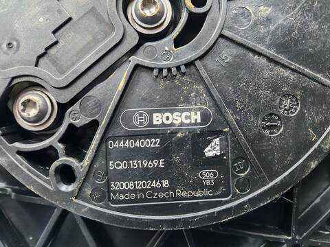 Foto 4ª: Deposito AdBlue Audi Q2 30 TDI ADVANCED 116CV 85KW [DGT] (2020)
