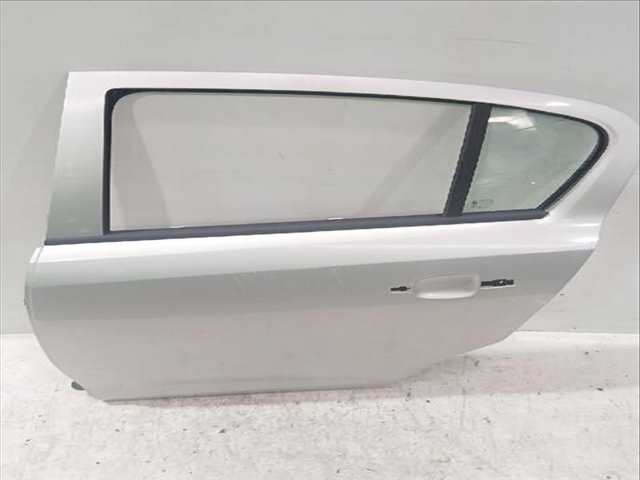 Foto 2ª: Puerta Trasera Izquierda Opel Corsa 1.3 CDTI L08 L68) 75CV [A 13 DTC Z 13 DTJ] (2006)