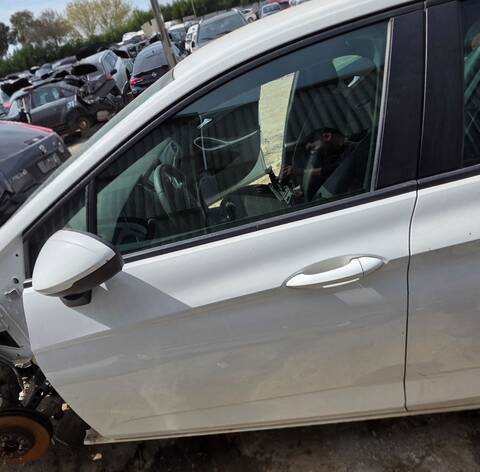 Puerta Delantera Izquierda Opel Astra B10XFL BERLINA