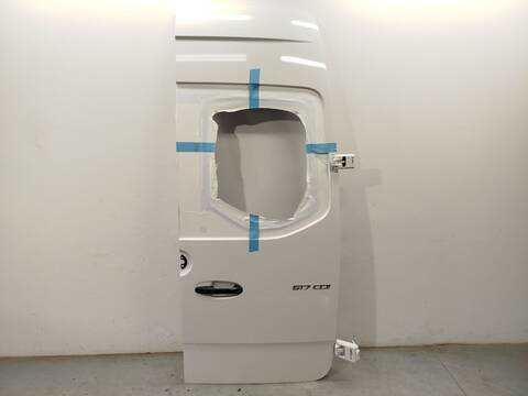 Puerta Trasera Derecha Mercedes Sprinter 419 CDI RWD 907.643 907.645 907.647) 190CV 140KW FURGONETA