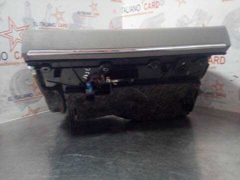 Foto 3ª: Guantera Mercedes Clase C 160 C 220 CDI 204.008) BERLINA 170CV 125KW [646811] (2008)