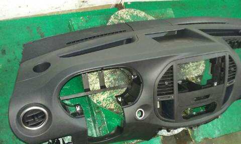 Foto 3ª: Salpicadero Mercedes Vito 109/111 CDI LANG 447.703) 114CV 84KW (2014)