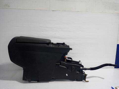 Consola Central Peugeot 3008 STYLE 114CV