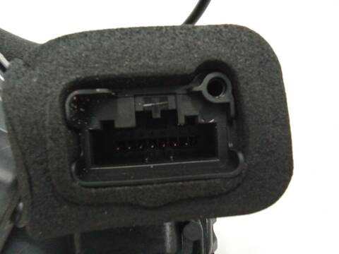 Foto 3ª: Cerradura Puerta Delantera Derecha Audi Q3 35 TDI 150CV 110KW [DFGA,DTSA,DTSB,DXPA] (2023)