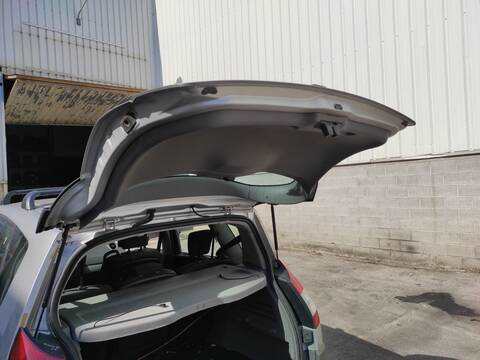 Portón Renault Scenic K4M782 JM)