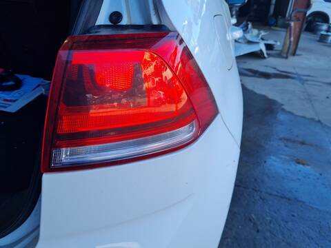 Foto 2ª: Piloto Trasero Derecho Volkswagen Golf ADVANCE BLUEMOTION 105CV 77KW [CLHA] (2014)