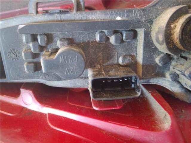 Foto 3ª: Piloto Trasero Derecho Citroen C4 1.6 COLLECTION [1.6 LTR. - 80 KW HDI CAT (9HY - DV6TED4)] [9HY (DV6TED4)]