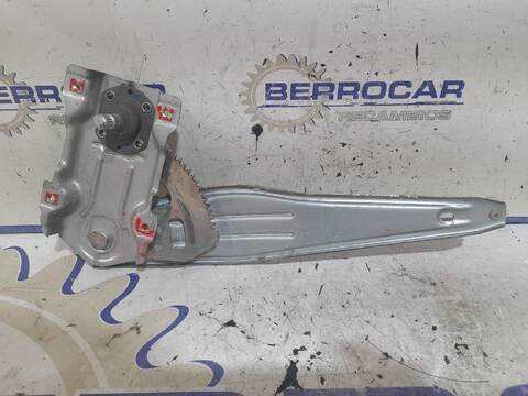 Foto 3ª: Elevalunas Manual Trasero Izquierdo Toyota Corolla VERSION INDEFINIDA (2006)