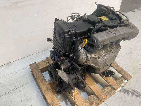 Foto 3ª: Motor Completo Nissan Almera 2.0 DIESEL 75CV 55KW (1997)