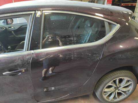 Puerta Trasera Izquierda Citroen DS4 9H05
