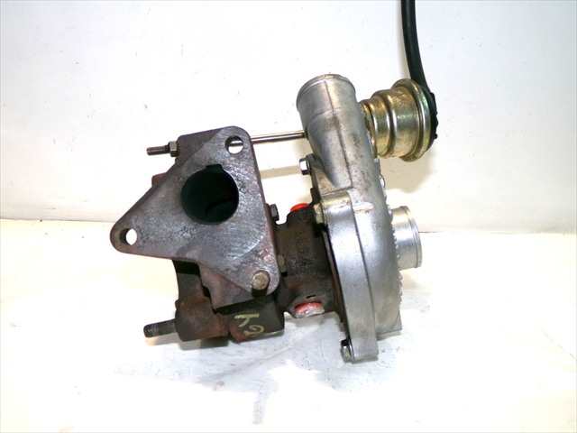 Foto 4ª: Turbocompresor Renault Modus 1.5 DCI 2004-2007 [K9KJ7] (2005)
