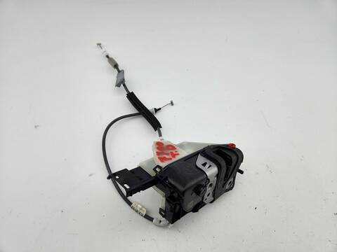 Cerradura Puerta Trasera Derecha Peugeot 208 ACTIVE 75CV 55KW
