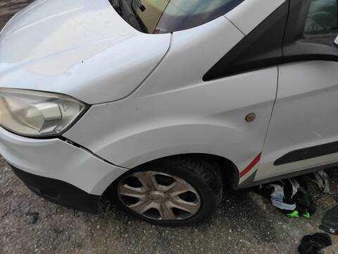 Aleta Delantera Izquierda Ford Transit UGCB