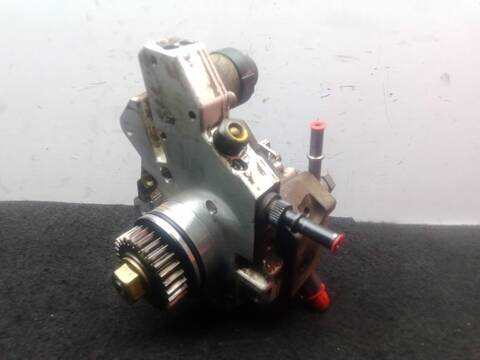 Foto 2ª: Bomba Inyeccion Renault Megane 2.0 DCI DIESEL CAT BERLINA 150CV 110KW II CLASSIC BERLINA [M9R700] (2007)