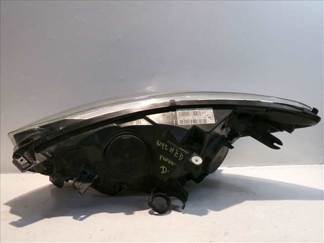 Foto 3ª: Faro Derecho Renault Captur 1.2 G 2013-2017 [H5FD4] (2014)