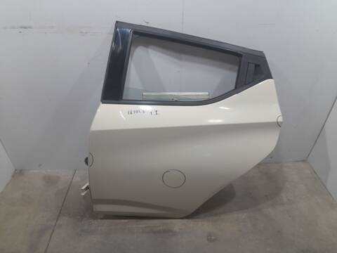 Puerta Trasera Izquierda Nissan Micra 5P 101CV 74KW