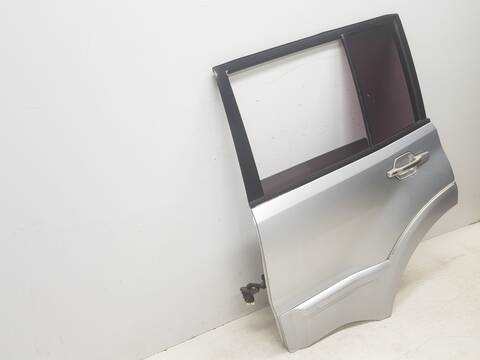 Foto 2ª: Puerta Trasera Izquierda Mitsubishi Montero 3.2 DI-D INTENSE KAITEKI 5-PTAS.) (2001)