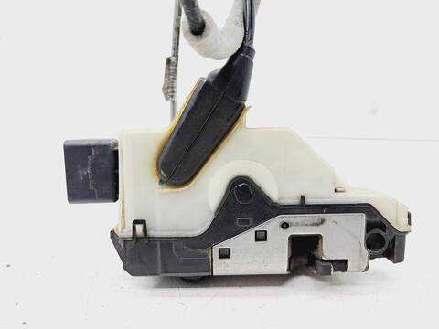 Foto 3ª: Cerradura Puerta Delantera Derecha Citroen C4 LIVE 99CV 73KW [BH02] (2017)