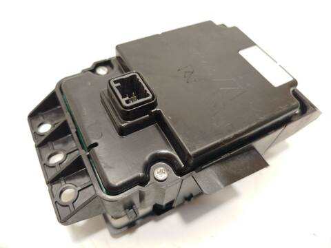 Foto 3ª: Mando Multifuncion Mitsubishi Eclipse 1.5 T-MIVEC 163CV 120KW [4B40] (2018)