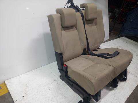 Foto 3ª: Asientos Traseros Land Rover Discovery TDV6 HSE 245CV 180KW [306DT] (2010)