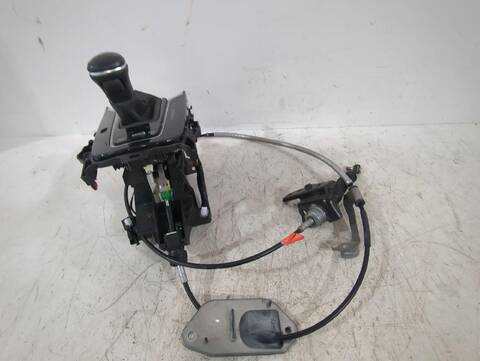 Palanca de Cambio Toyota Corolla 1.8 VVTI HYBRID ZWE219) 140CV