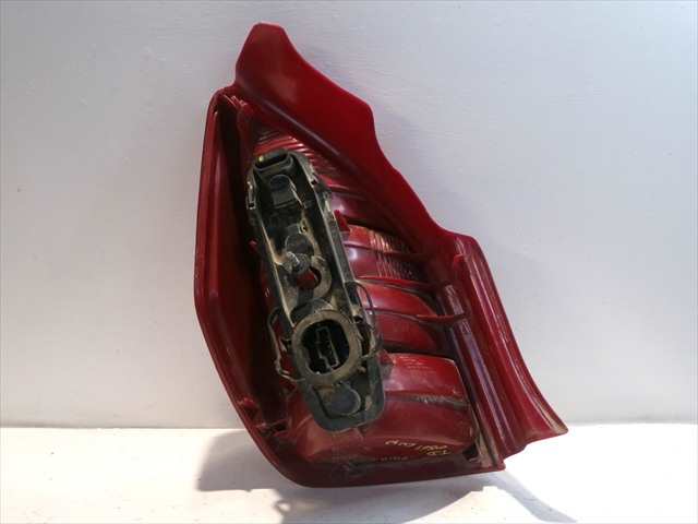 Foto 3ª: Piloto Trasero Derecho Citroen C2 1.4 HDI 2003-2008 [8HX] (2003)