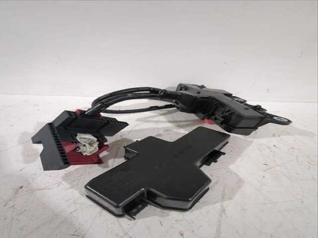 Foto 3ª: Caja Reles Fusibles Toyota Rav4 2.0 MXAA52) 175CV [M20A-FKS] (2018)