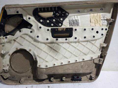 Foto 3ª: Tapizados Cartoneras Mercedes Clase A 140 A 200 CDI 169.008) 140CV [OM640941] (2004)