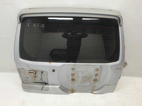 Portón Mitsubishi Montero 3.2 DI-D GLS 3-PTAS.)