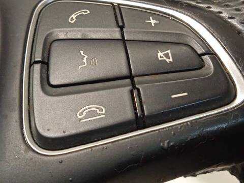 Foto 4ª: Volante Mercedes Clase C 160 C 220 CDI BLUETEC 205.004) 170CV 125KW [651921] (2015)