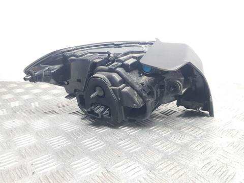 Foto 3ª: Piloto Trasero Derecho Peugeot 208 1.2 PURETECH 100 101CV 74KW [HN09] (2025)