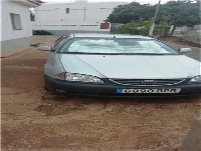 Foto 2ª: Guantera Toyota Avensis 2.0 [1CD-FTV]