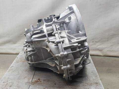 Foto 2ª: Caja Cambios Renault Trafic L1H1 28T (2014)